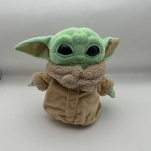Mattel Star Wars Small Mandalorian The Child Plush Yoda Baby 8" GWH23